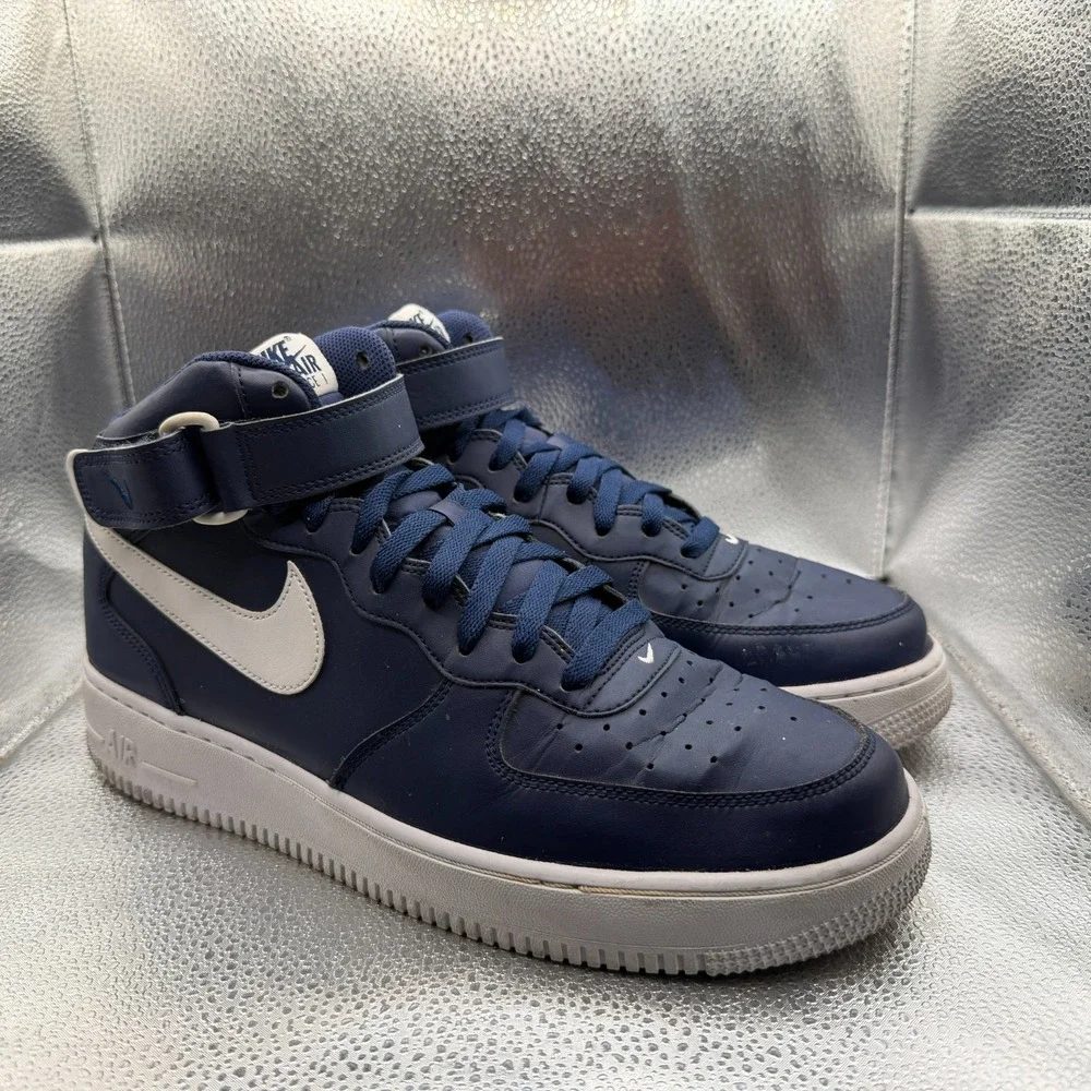 Size 10.5 Nike Air Force 1 '07 Mid Midnight Navy‎ Blue Mens Sneakers 315123-407